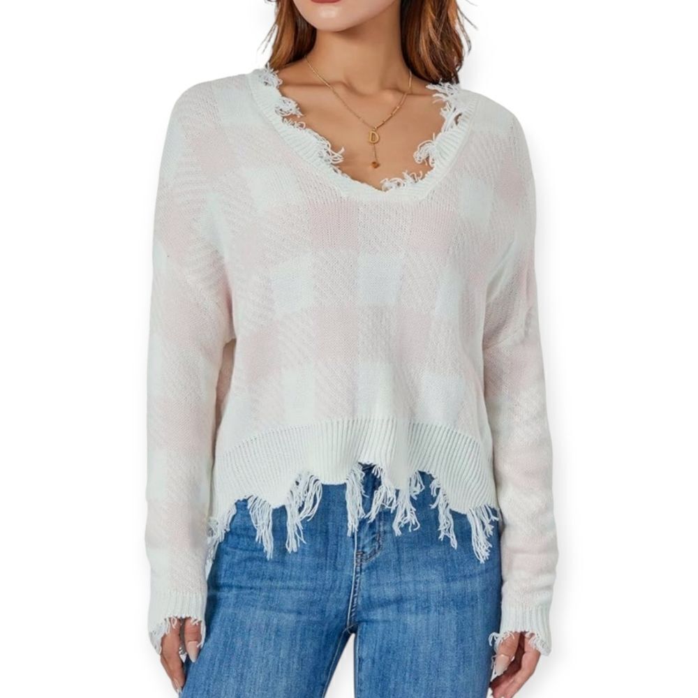 Just Polly Vneck Frayed Sweater, Small - Picture 2 of 8